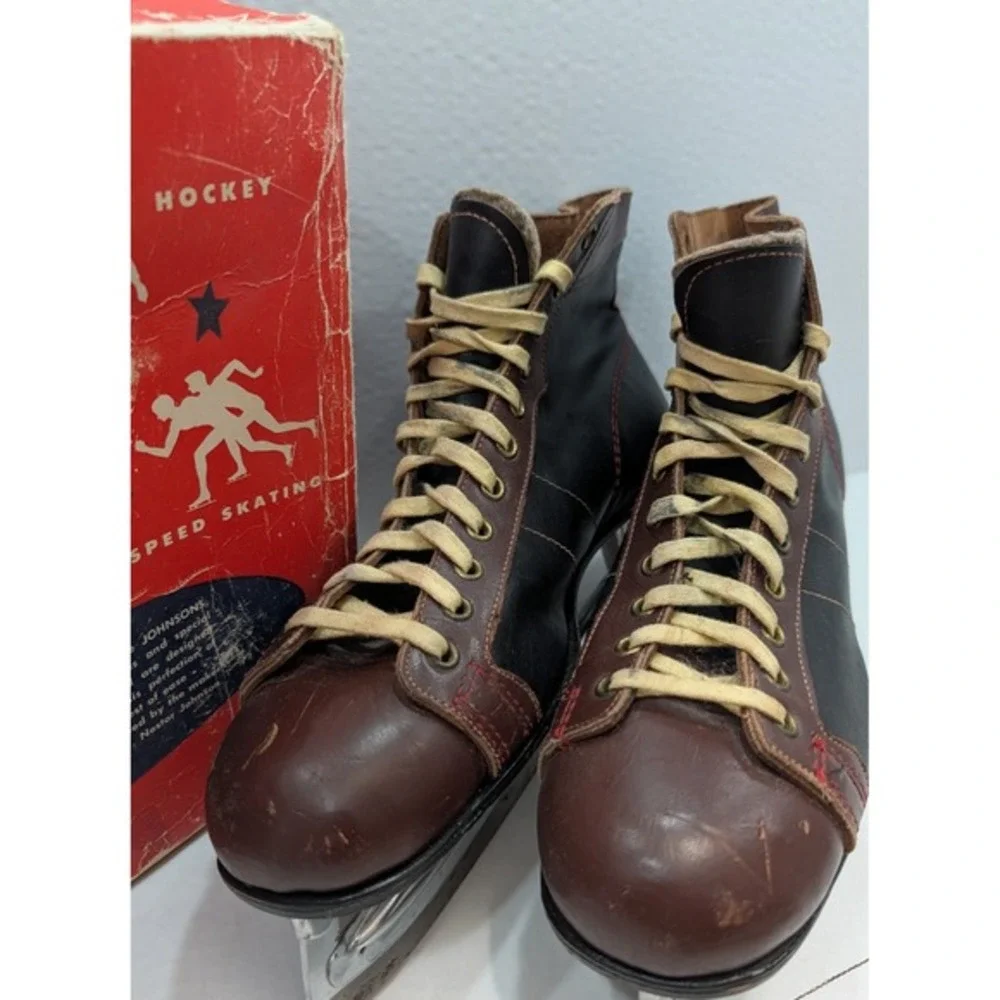 Vintage Johnsons Duro Hockey Ice Skates – Size 10 – Original‎ Box – 1953